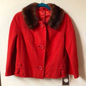 Vintage RARE ABC MODEL Red Wool cropped coat with fur trim collar, size S/M